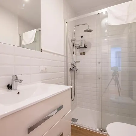 Moderno Apartamento En El Centro By Bebalmy Madrid Exterior photo
