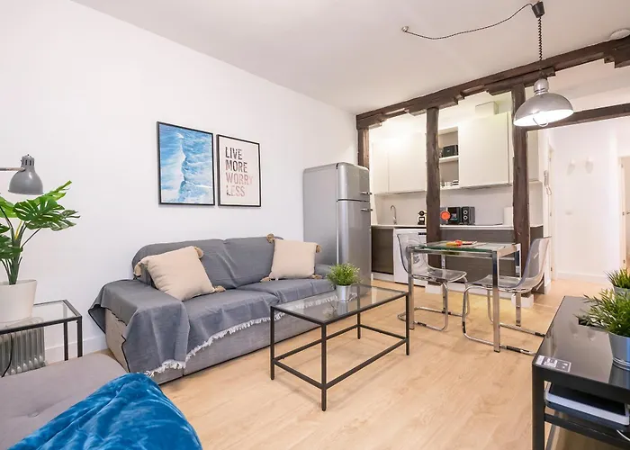Moderno Apartamento En El Centro By Bebalmy