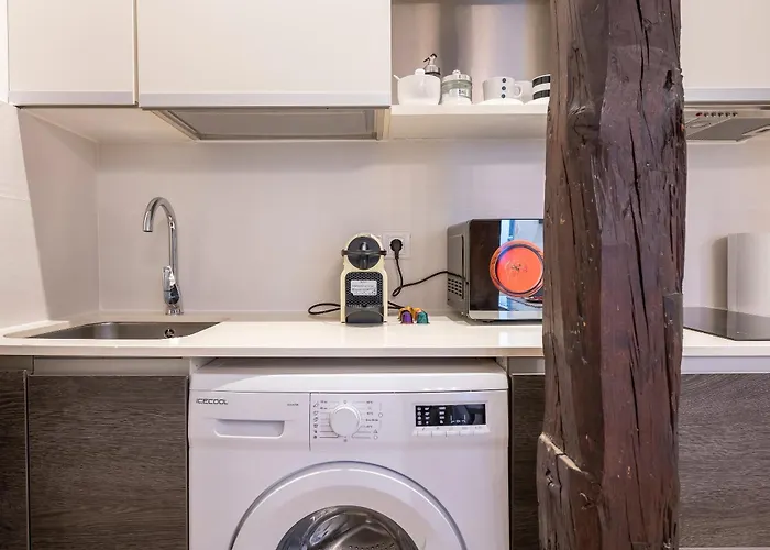 Moderno Apartamento En El Centro By Bebalmy
